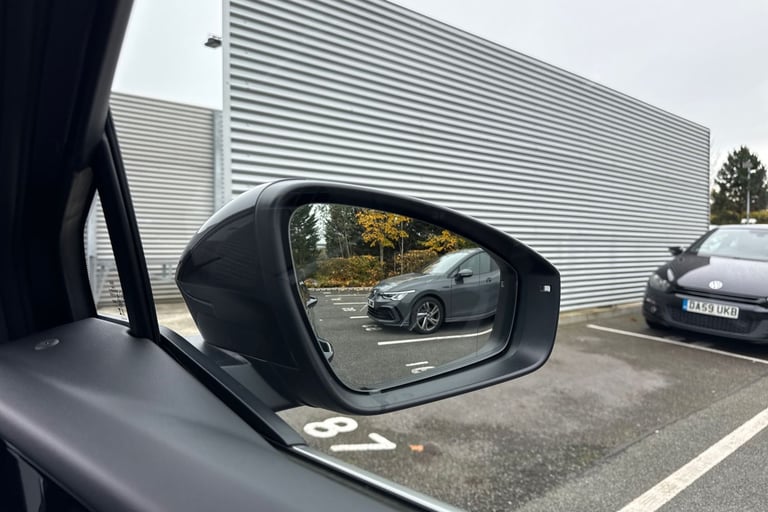 2024 Audi Q4 e-tron Q4 Sportback S line 45 e-tron  210,00 kW SUV ELECTRIC Automatic