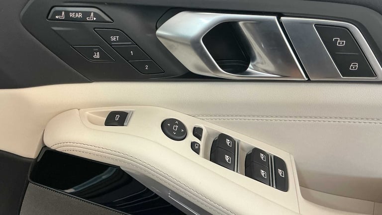 2025 BMW X7 xDrive40d MHT M Sport 5dr Step Auto SUV Diesel Automatic