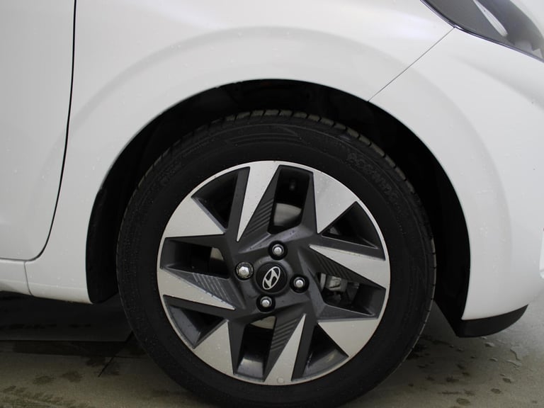 2024 Hyundai i10 1.2 [79] Advance 5dr [Nav] Hatchback Petrol Manual