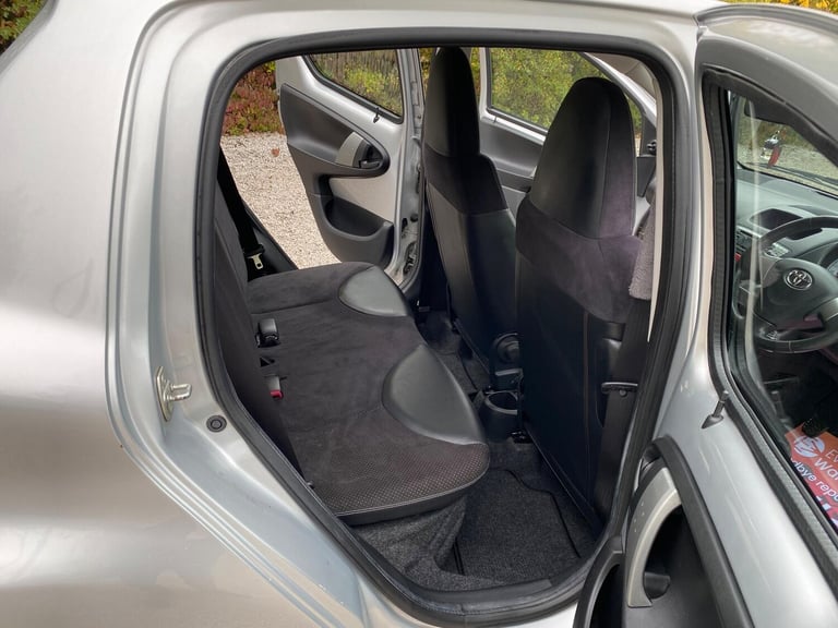 2012 Toyota AYGO 1.0 VVT-i Ice 5dr HATCHBACK PETROL Manual