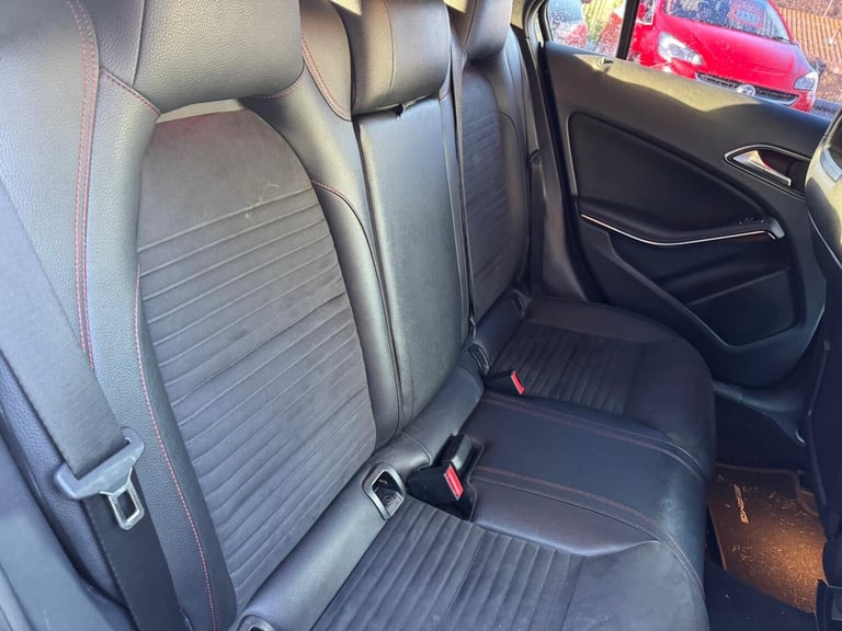 2016 Mercedes-Benz A Class 2.1 A200d AMG Line (Premium) Hatchback 5dr Diesel