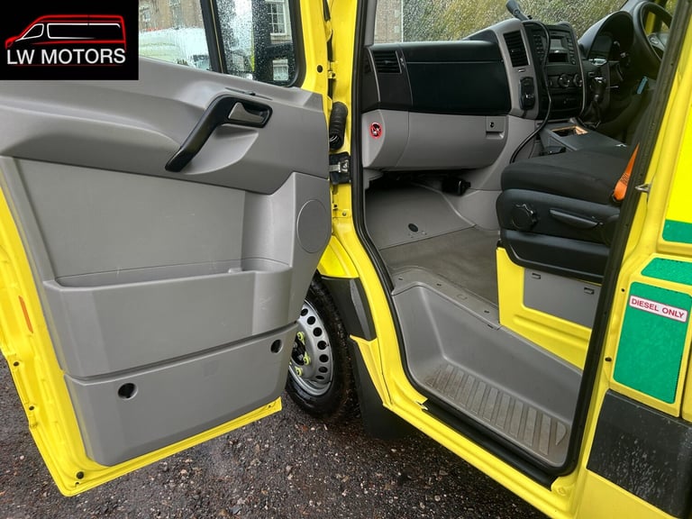 MERCEDES BENZ SPRINTER 519 CDI DIRECT EX AMBULANCE SERIVICS 2017 17 REG EURO 6