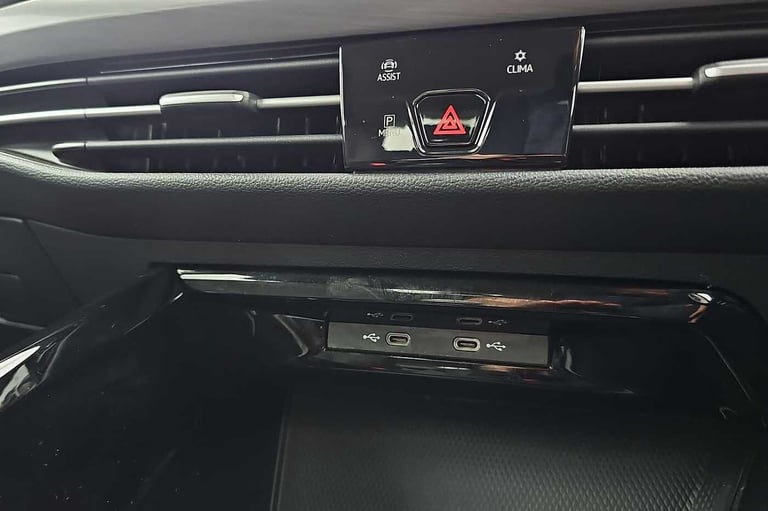 2024 Volkswagen Golf 1.5 TSI Style 5dr HATCHBACK PETROL Manual