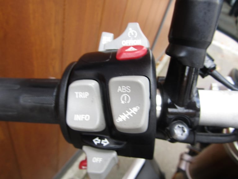 BMW S 1000 R, SERVICE HISTORY , 2015 MODEL, 4 RIDE MODES , Amazing condition .