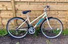 Ladies hybrid bike 18’’ frame £70