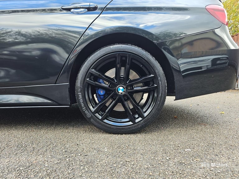 2018 BMW 3 Series 2.0 320i M Sport Shadow Edition Auto xDrive Euro 6 (s/s) 4dr SALOON Petrol Auto...