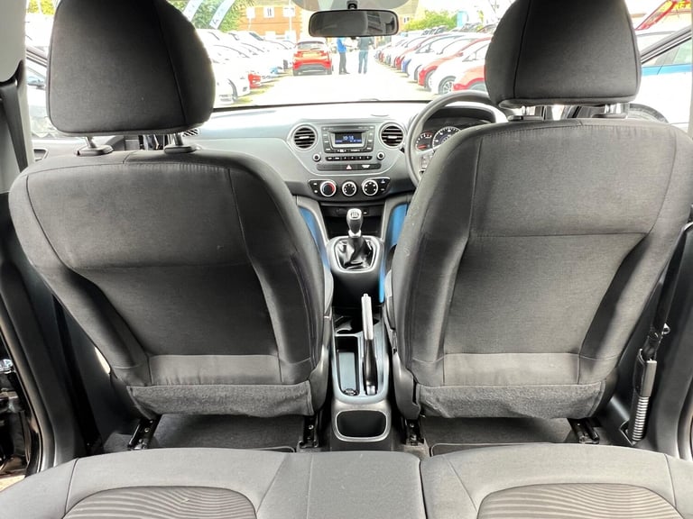 2017 Hyundai i10 1.0 SE Euro 6 5dr HATCHBACK Petrol Manual