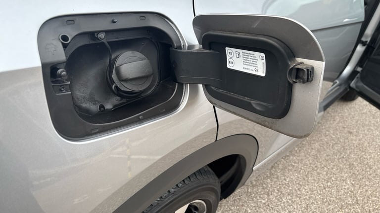 2022 Volkswagen T-Roc 1.5 TSI R-Line 5dr DSG Petrol Hatchback Hatchback Petrol Automatic