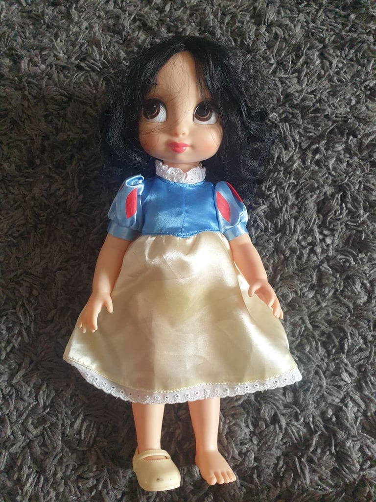 image for Disney Snow White Doll