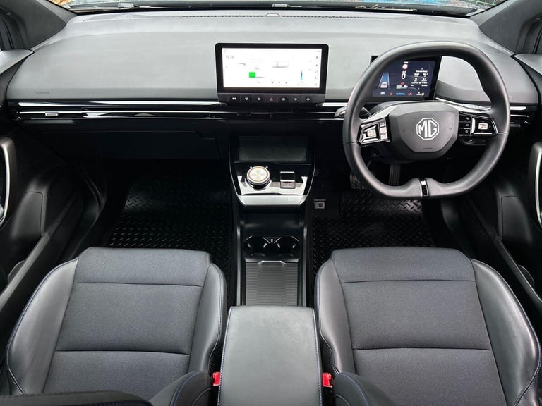 2024 MG MG4 64kWh Trophy Long Range Hatchback 5dr Electric Auto (203 ps) Hatchback ELECTRIC Autom...