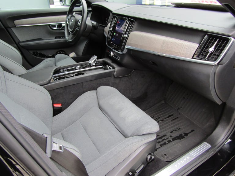 2022 Volvo V90 2.0 B4 MHEV INSCRIPTION AUTO EURO 6 (s/s) ESTATE 5DR PETROL LHD UK REG Estate Petr...