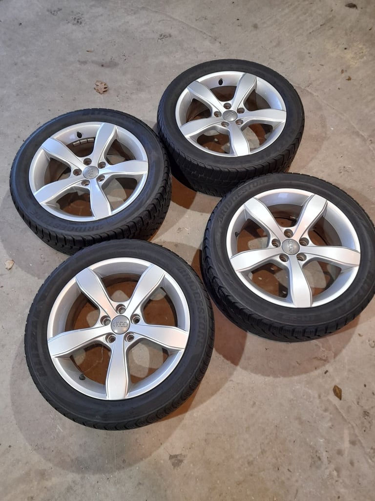 image for AUDI/VW 16in 5 stud Star spoke Alloys OEM 