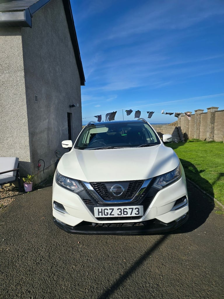 Nissan, QASHQAI, Hatchback, 2017, Manual, 1461 (cc), 5 doors