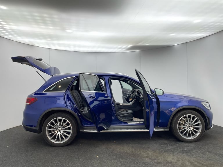 2020 Mercedes-Benz GLC 2.0 GLC300d AMG Line (Premium) SUV 5dr Diesel G-Tronic+ 4MATIC Euro 6 (s/s...
