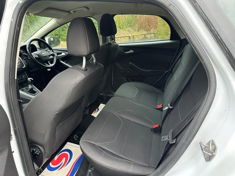 2016 Ford Focus 1.5 TDCi Zetec Euro 6 (s/s) 5dr HATCHBACK Diesel Manual