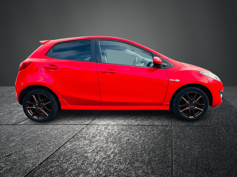 2011 Mazda Mazda2 1.3 Black 5dr HATCHBACK Petrol Manual