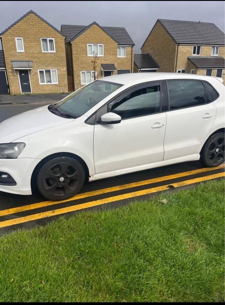 Volkswagen, POLO, Hatchback, 2013, Manual, 1198 (cc), 5 doors