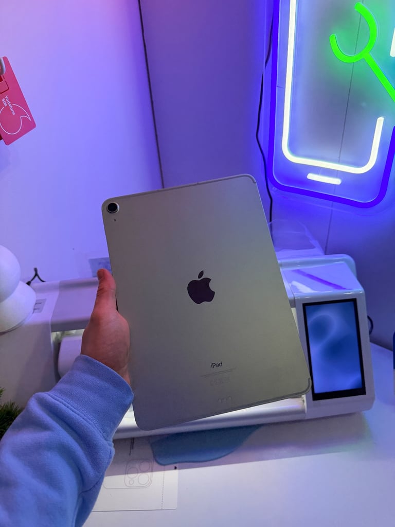 image for PRISTINE:Apple iPad 4th Gen, 64gb, Green (UNLOCKED)