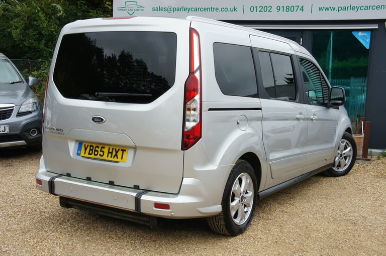 2015 Ford Grand Tourneo Connect 1.5 TDCi 120 Titanium 5dr Powershift MPV Diesel Automatic