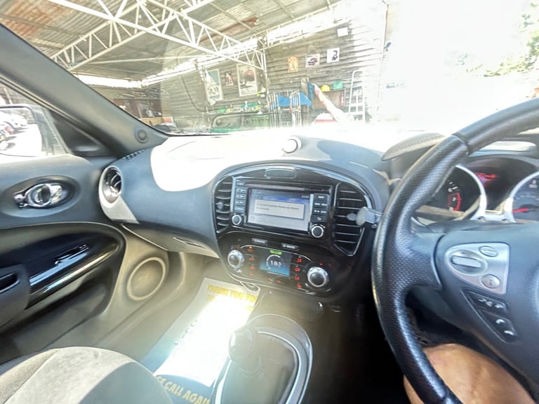 2016 Nissan Juke 1.2 DiG-T N-Connecta 5dr HATCHBACK Petrol Manual