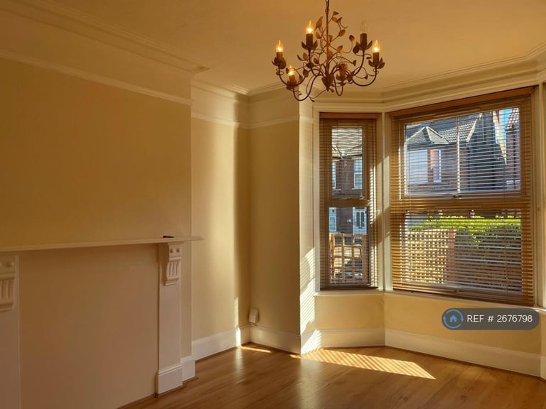 Studio flat in Hayle Road, Maidstone, ME15 (#2676798)