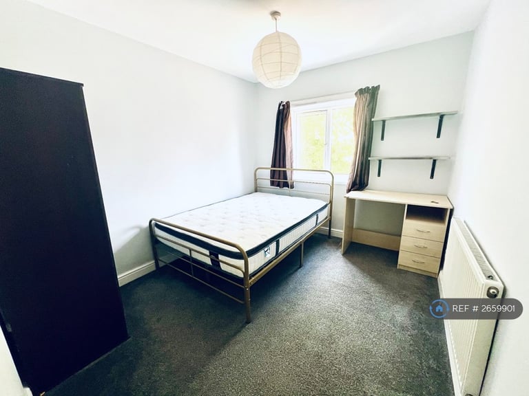 7 bedroom house in Eagle Street, Leamington Spa, CV31 (7 bed) (#2659901)