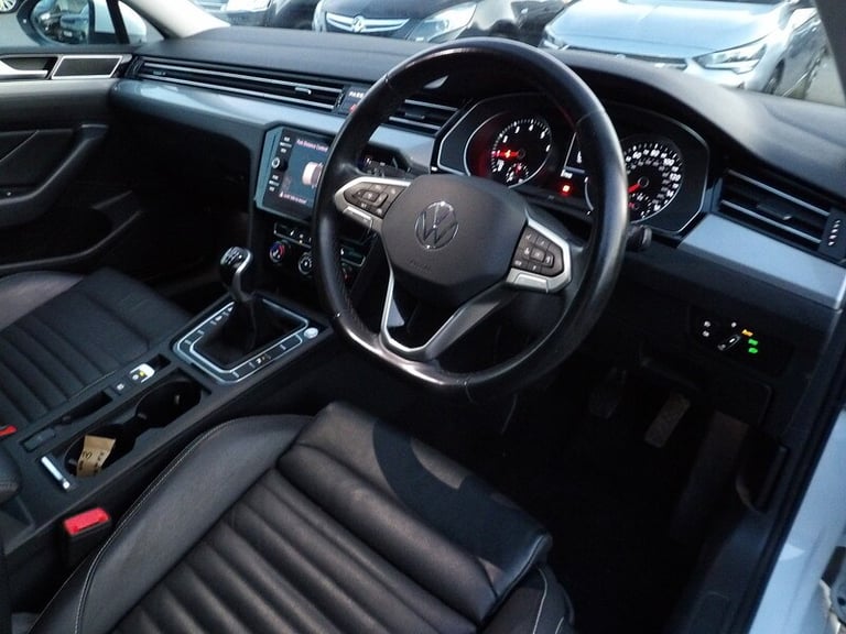 2022 Volkswagen Passat 1.5 TSI EVO SEL 5dr ESTATE PETROL Manual