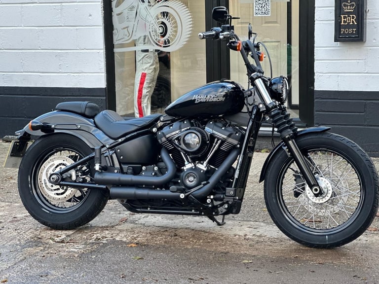 Harley-Davidson FXBB STREET BOB 1745