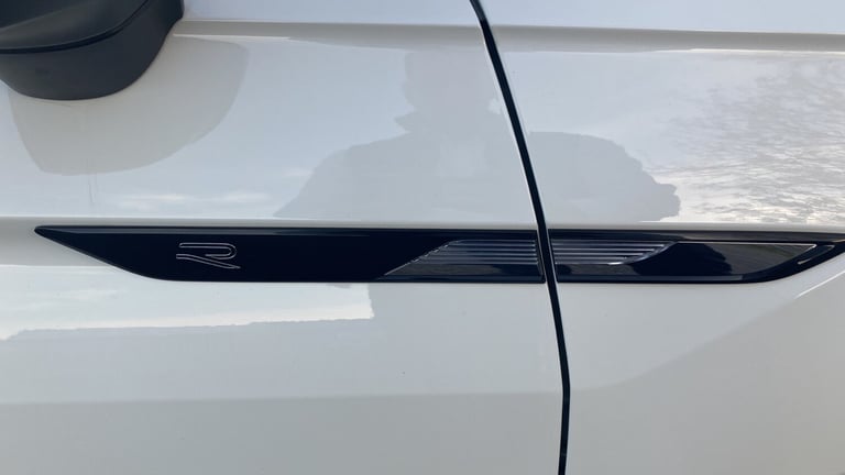 2021 Volkswagen Tiguan 2.0 TDI R-Line 5dr DSG Diesel Estate Estate Diesel Automatic