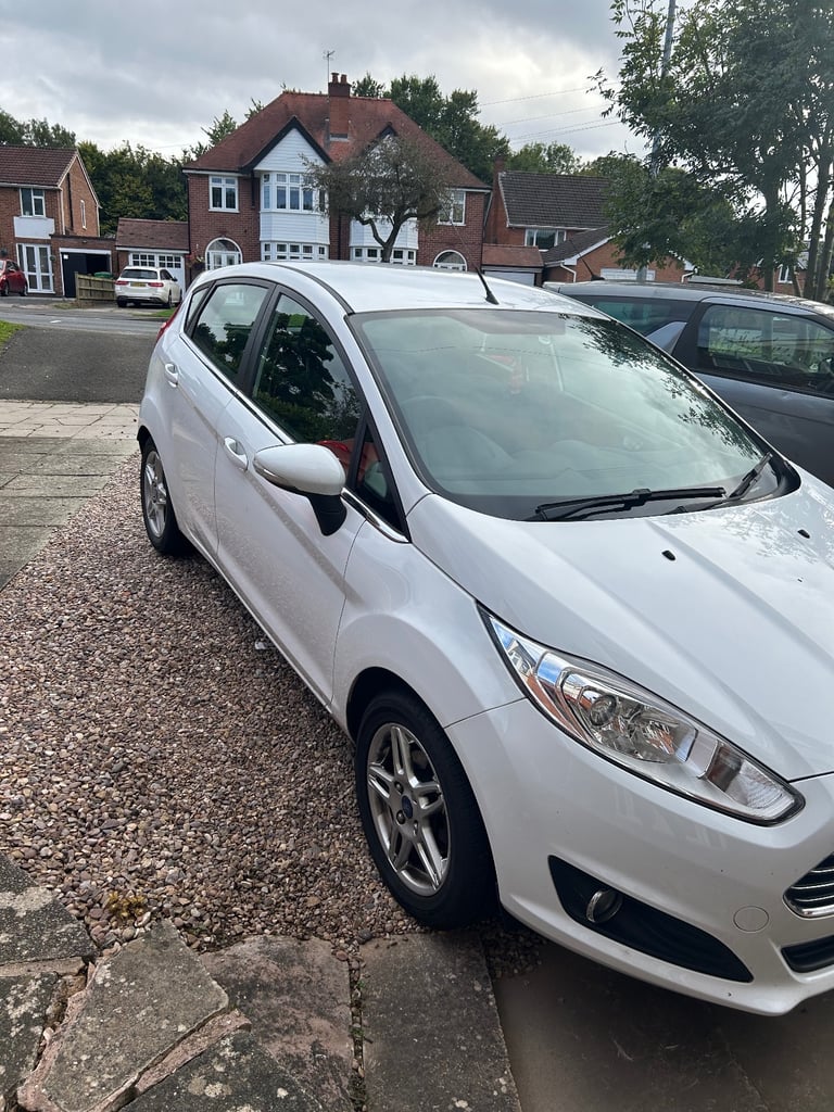 Ford, FIESTA, Hatchback, 2013, Manual, 998 (cc), 5 doors