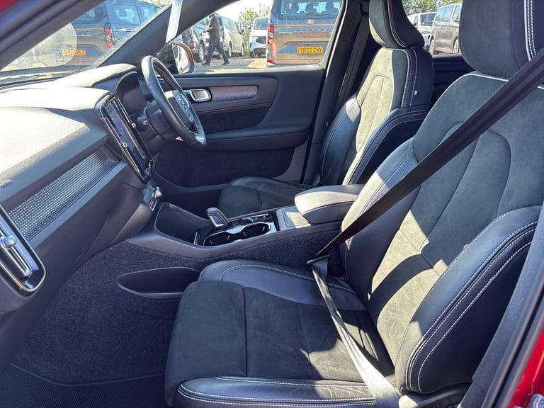 2020 Volvo XC40 1.5 T3 [163] R DESIGN 5dr Geartronic Estate PETROL Automatic