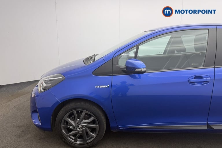 2020 Toyota Yaris 1.5 Hybrid Y20 5dr CVT [Bi-tone] HATCHBACK PETROL/ELECTRIC Automatic