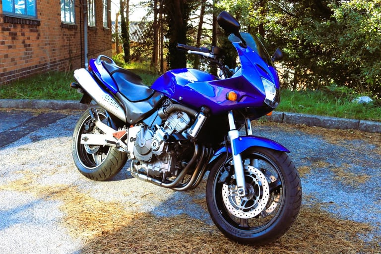 Honda HORNET CB600F 2001