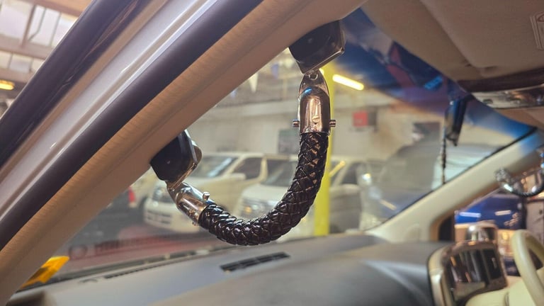 2005 Nissan Elgrand 4wd 2.5 Nismo modified Ready to go  Petrol Automatic