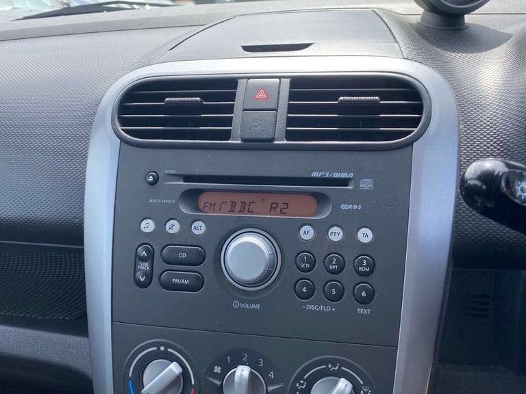 2009 Suzuki Splash 1.0 Splash GLS 5dr Hatchback Petrol Manual - Image 23