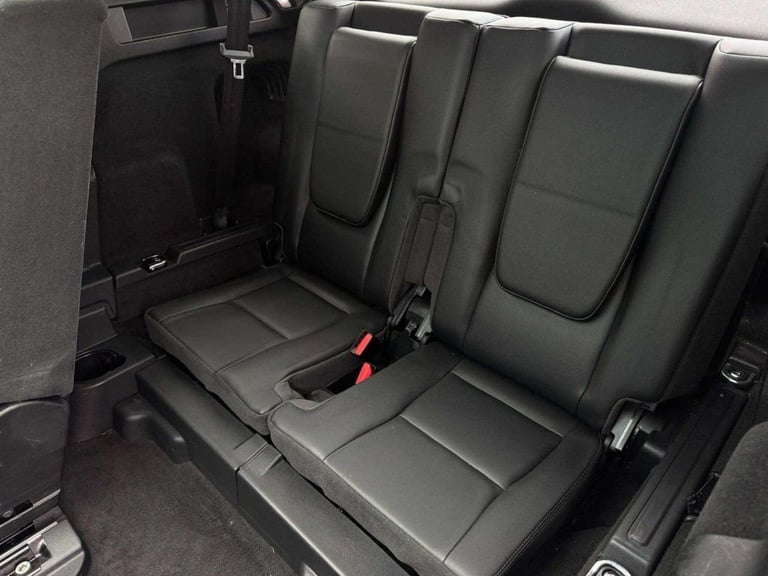 2015 Land Rover Discovery Sport 2.0 TD4 180 HSE Black 5dr Auto ESTATE DIESEL Automatic
