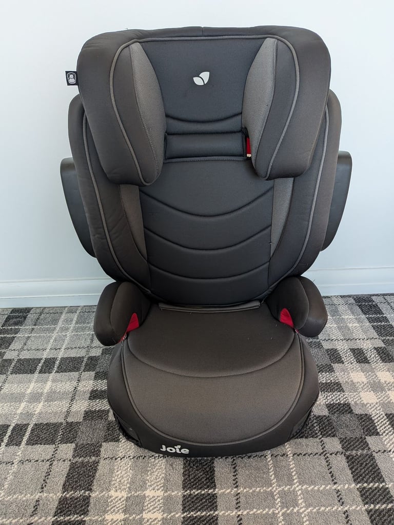 Great condition car seat with cupholders and isofix 