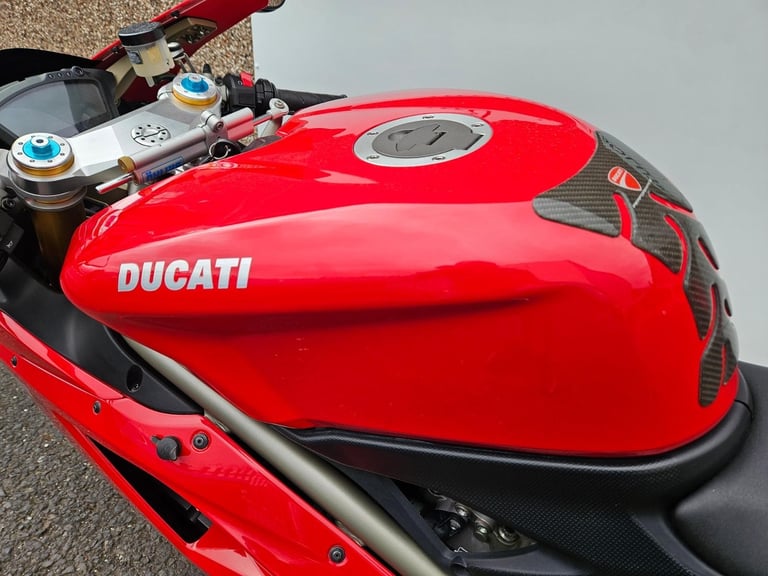 Ducati 1198s perfect example 