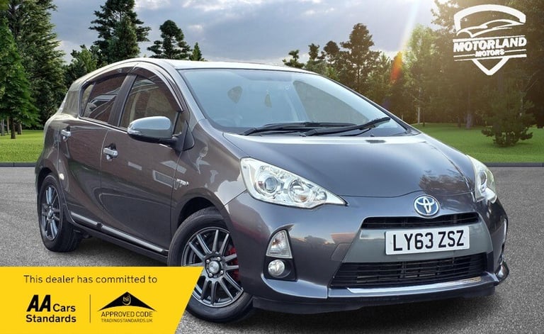 2014 Toyota Yaris AQUA 1.5 VVT-h T Spirit CVT Euro 5 5dr Hybrid Automatic