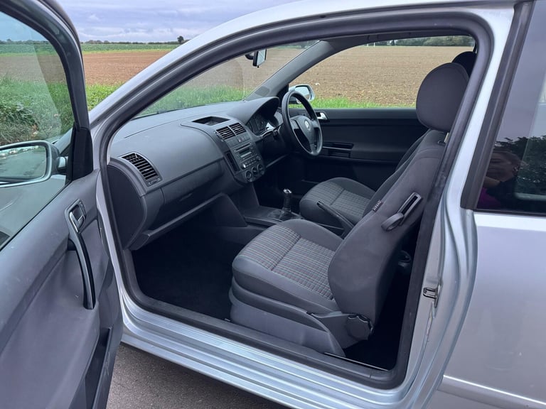 2007 Volkswagen Polo 1.4 S 3dr HATCHBACK Petrol Manual