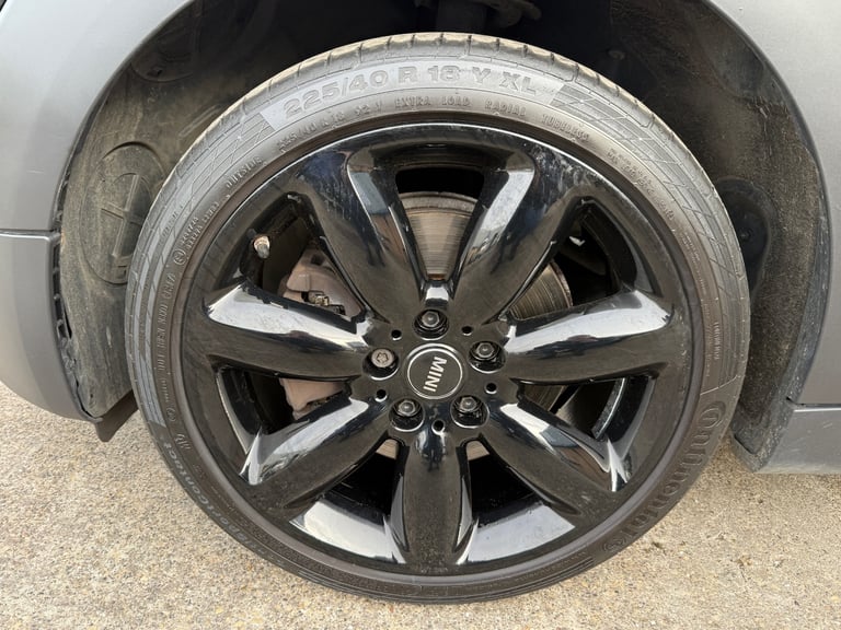 ** LOW MILES ** 2016 (16) MINI Clubman 2.0 Cooper SD 5 door Estate ** VALUE **