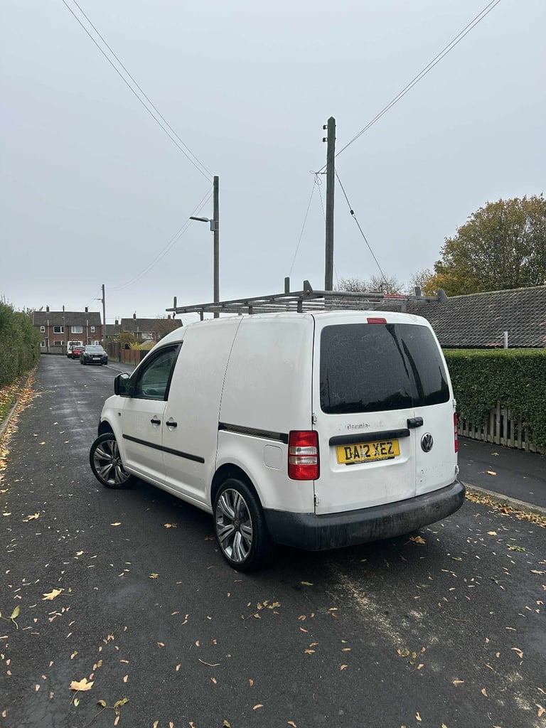 Volkswagen, CADDY, Panel Van, 2012, Manual, 1598 (cc)