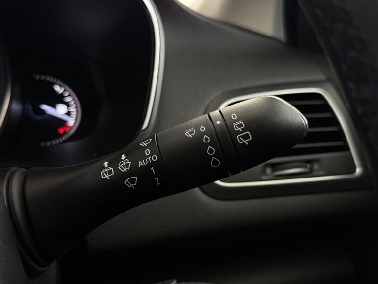 2017 Renault Megane 1.2 TCE GT Line Nav 5dr Auto ESTATE PETROL Automatic