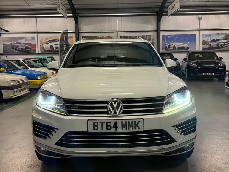 2014 Volkswagen Touareg 3.0 TDI V6 BlueMotion Tech R-Line Tiptronic 4WD Euro 6 (s/s) 5dr ESTATE D...