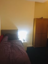 Rooms for rent derby road 