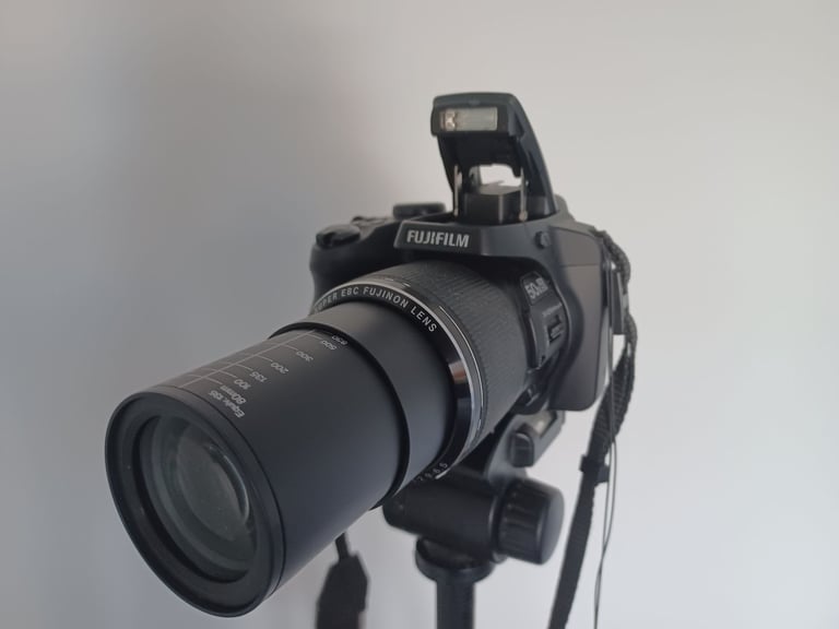 image for Fujifilm SL1000 16MP 50X zoom Bridge Camera Kit