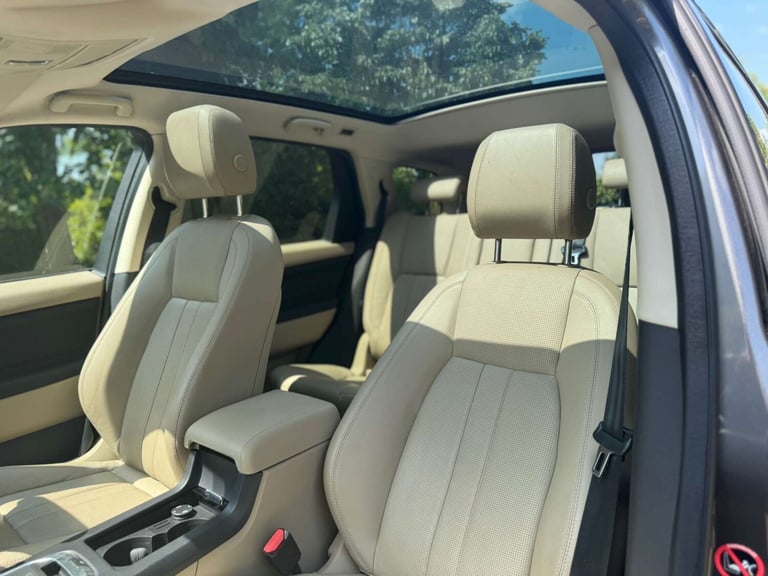 2015 Land Rover Discovery Sport 2.2 Discovery Sport HSE SD4 Auto 4WD 5dr SUV Diesel Automatic