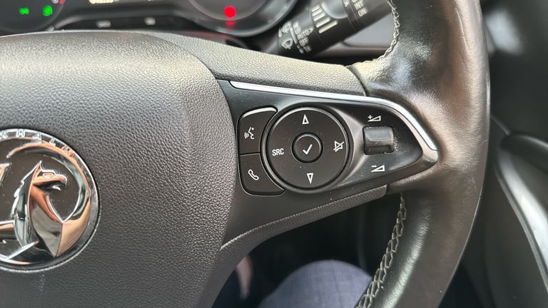 2018 Vauxhall Grandland X 1.2 Turbo Sport Nav 5dr Petrol Hatchback Hatchback Petrol Manual