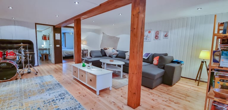 WORKING FROM HOME? ESCAPE THE CITY TO SWEDEN