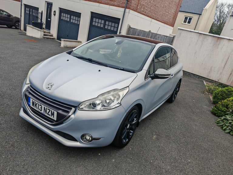 Rare chance to own a limited edition ICE Velvet 208